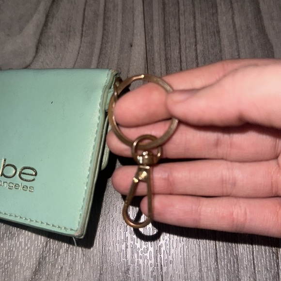 Bebe Seafoam Card Holder - Picture 3 of 7